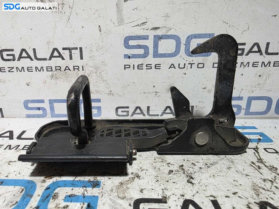 Maner Carlig Siguranta Clapeta Deschidere Capota Motor Volkswagen Jetta 3 2005 - 2010 Cod 1K0823480 [N7676]