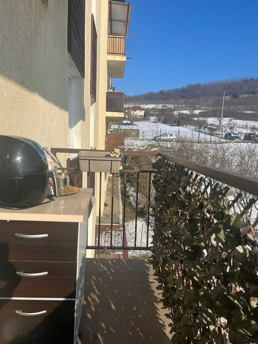 Vand apartament  complet mobilat si utilat
