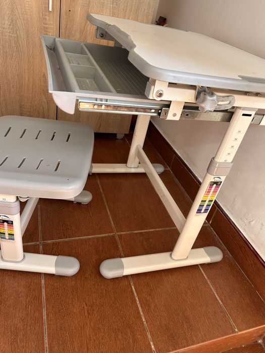 Masuta si scaun pt copii