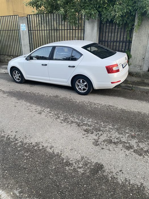 SKODA Octavia 2014