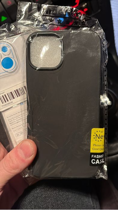 Чехлы iPhone 13. Новые