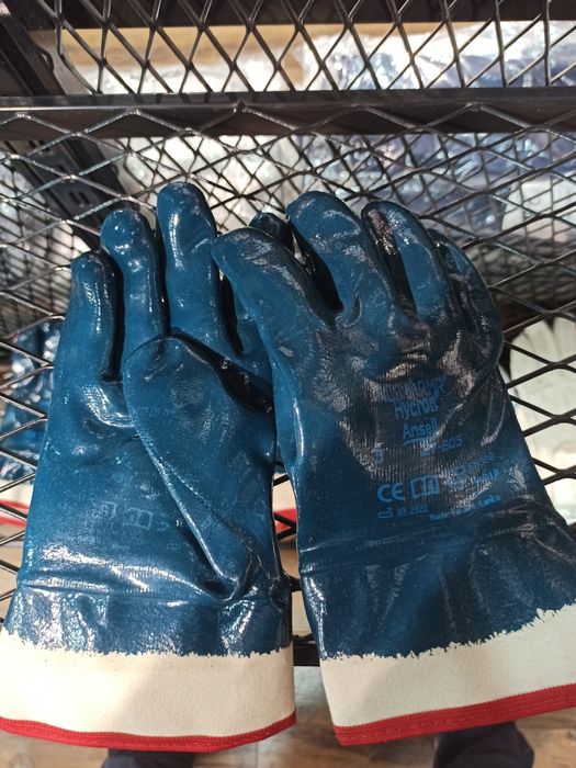 Перчатки для всех типов работ