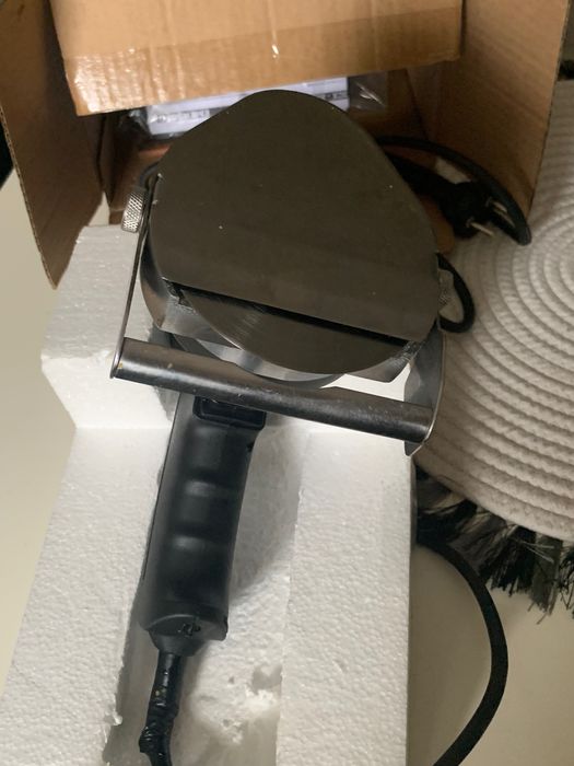 електрически нож за дюнер