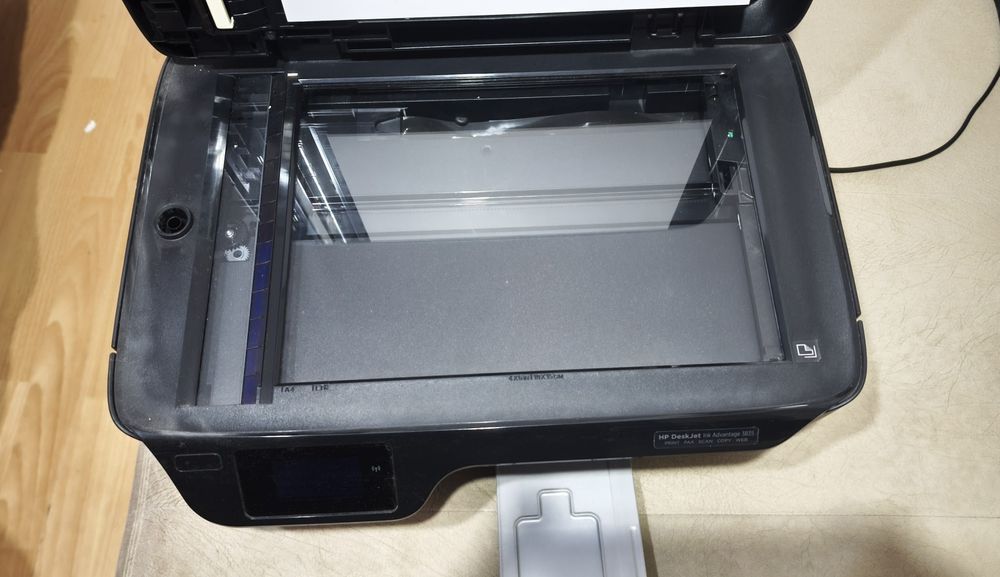 Принтер и сценер Мултифункционално устройств, смярто HP 3835