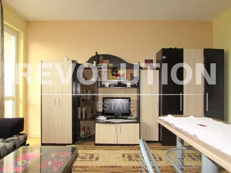 Дава се под наем Двустаен апартамент в Варна, Левски - 55 кв.м за 500 € - Снимка #2