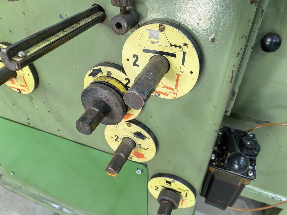 Четиристранка с 5 глави, 180/120мм, обслужена напълно