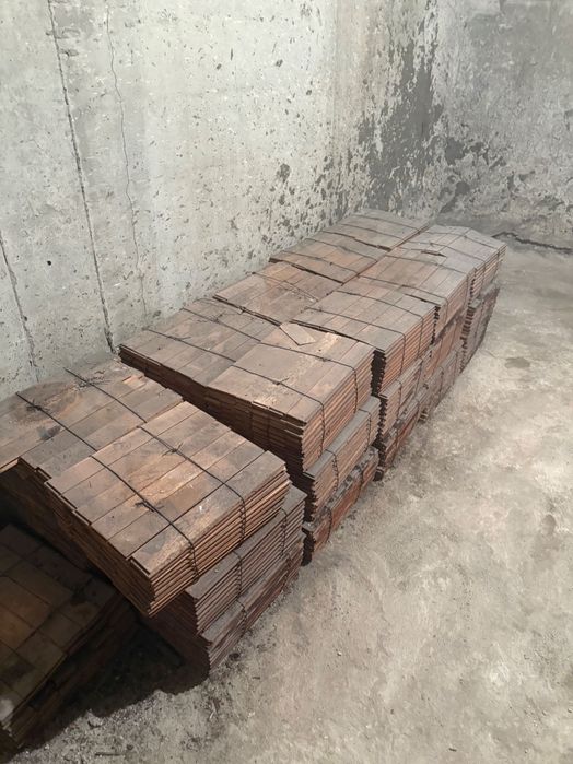 Естествен паркет дъб. Неупотребяван, но съхраняван с години