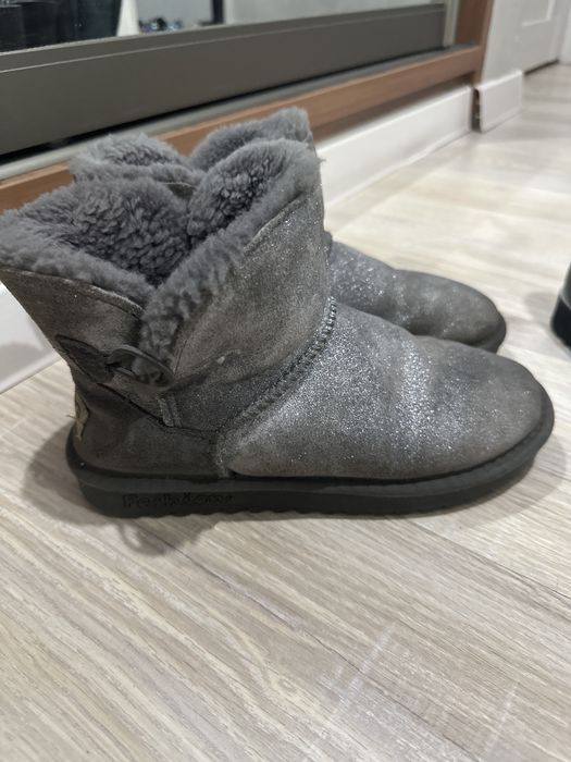 Продам женскую обувь