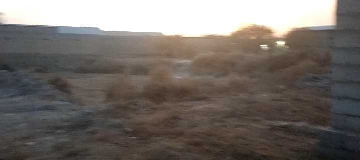 Uchastka sotiladi