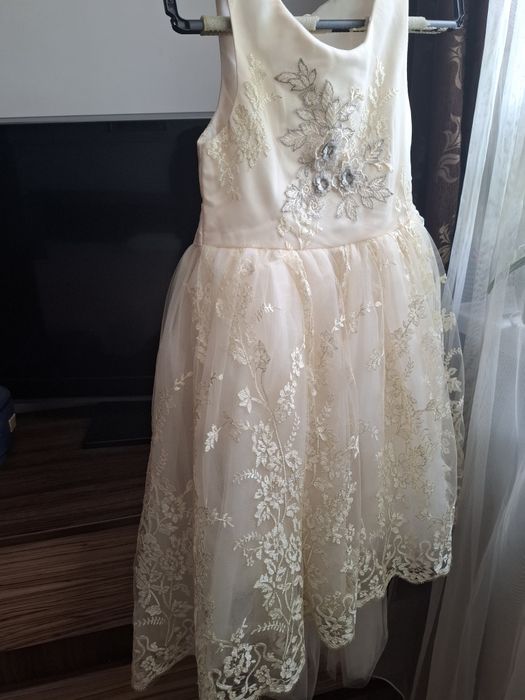 Уникална детска рокля