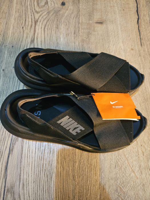 Nike сандали 36 раз 30$