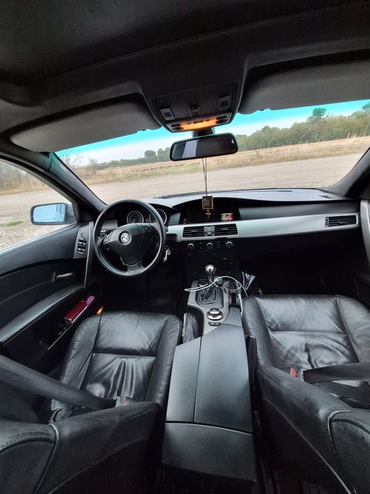 BMW E61 2004г. 525D