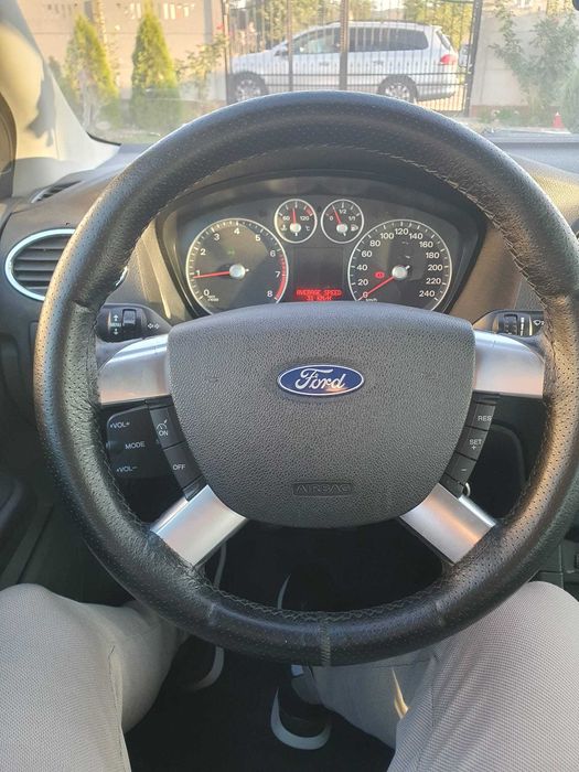 Ford Focus mk2 1.6 benzina
