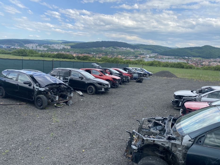 Dezmembrez Mazda 3 BL an 2010,2013.1.6. 116 cp euro 5 d. 2.2 cod R2AA