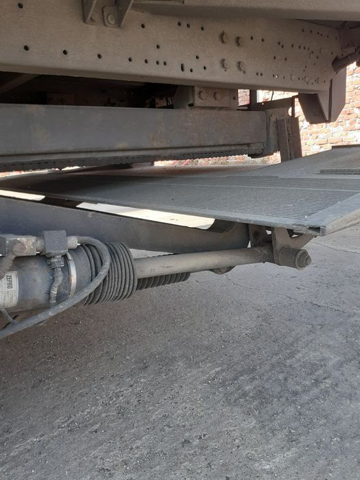 Lift Zepro Semiremorca  ridica 2,500 kg