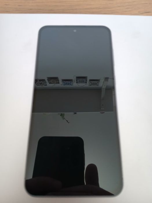 Vând Samsung Galaxy A56 5G – 128GB, stare impecabilă