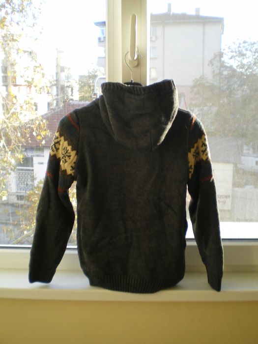 Нов суитчър с качулка Lc Waikiki за момче за 10-11 г.+подарък чорапи