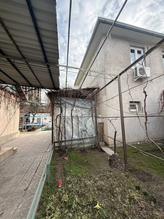 Продаётся дом на 10 сотках