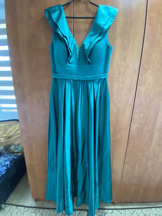 Rochie de gala purtata o singura data