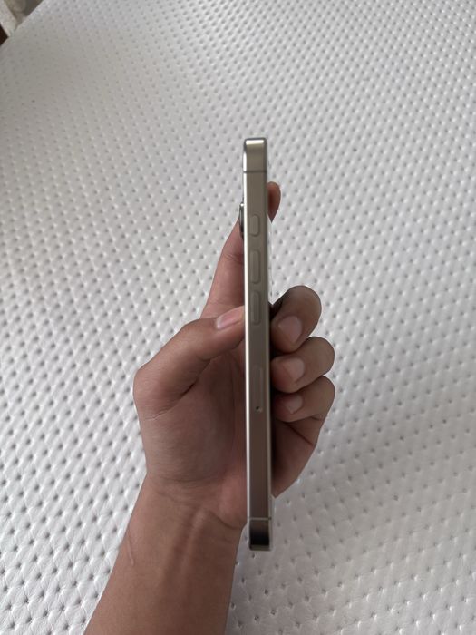 Продам iPhone 16 Pro 256 ГБ, 92% серого цвета.