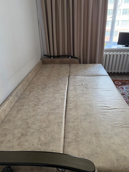 Диван б/у, 3м угловой