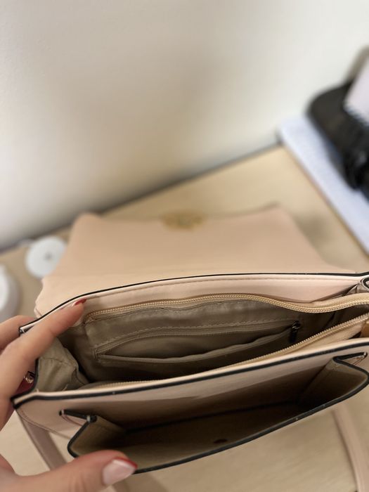 Чанта с дълга дръжка