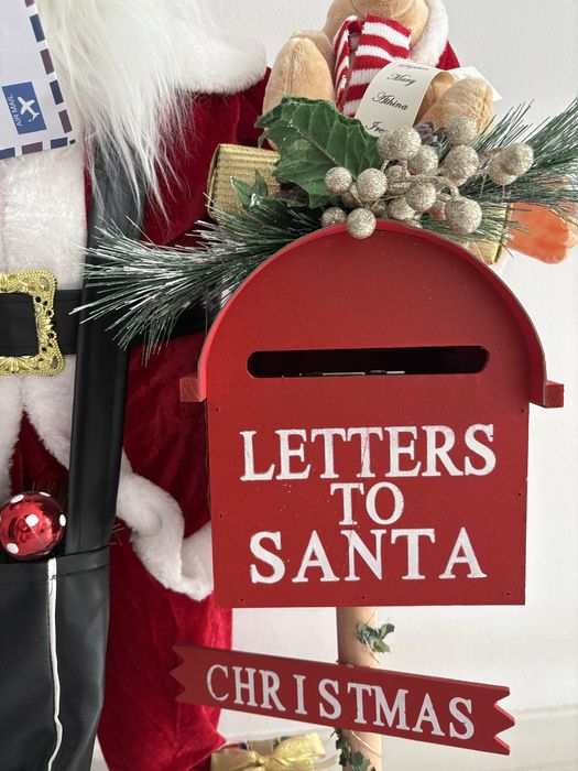 Figurină decorativă Moș Crăciun