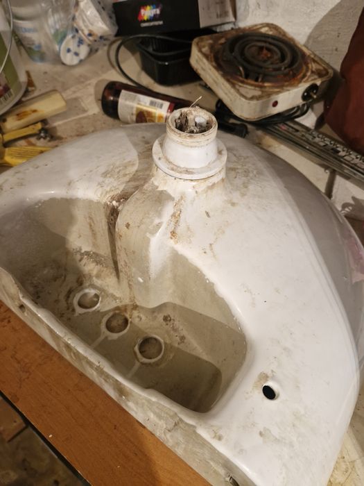 Продам маленькую раковину