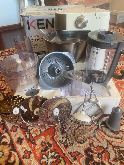 Кухонный комбайн