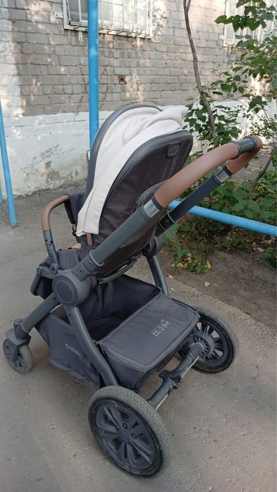 Продам коляску 2в1