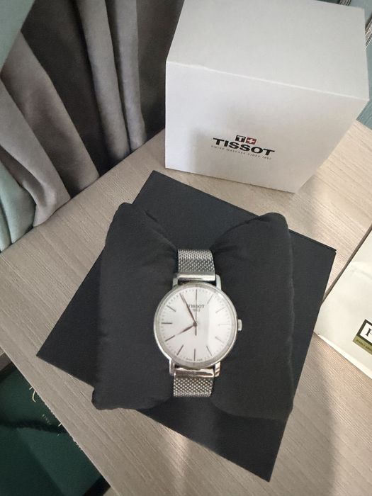 часы Tissot оригинал чек есть