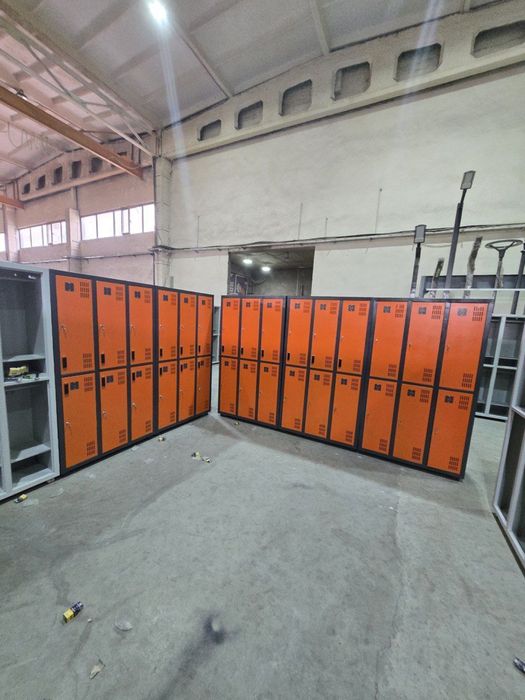 металлические шкафы