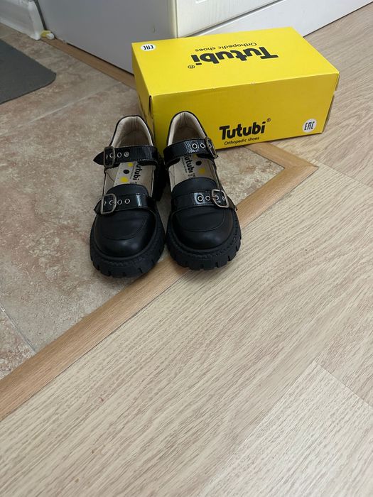 Школьные туфли для девочек