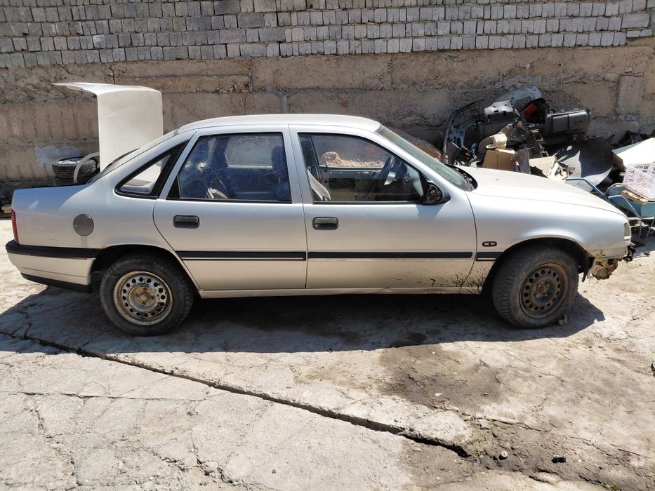 Опель разбор  ...