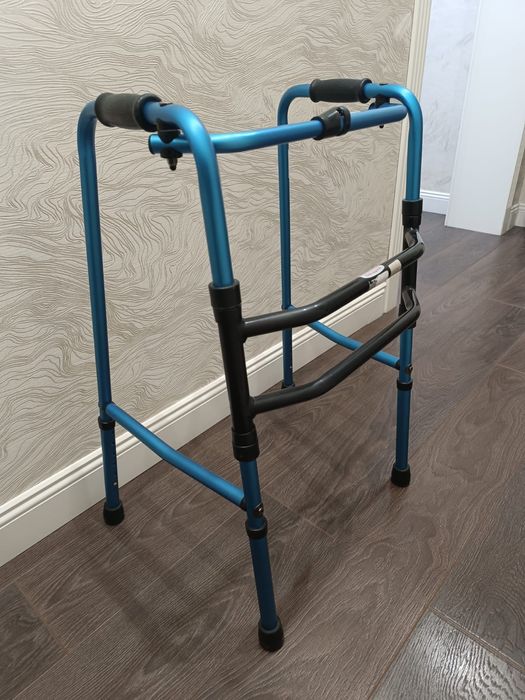 Ходунки для пожилых