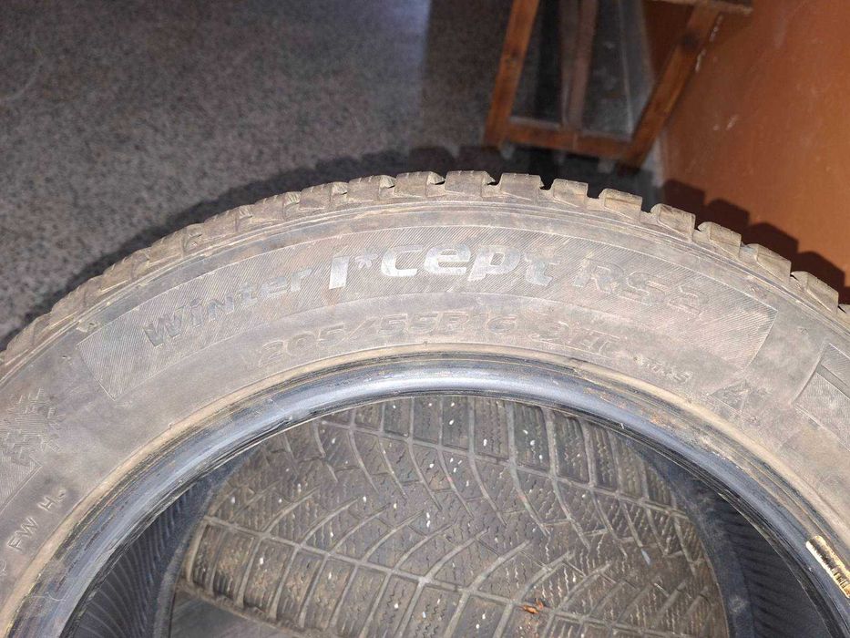 Комплект зимни гуми 4 броя 205/55/16