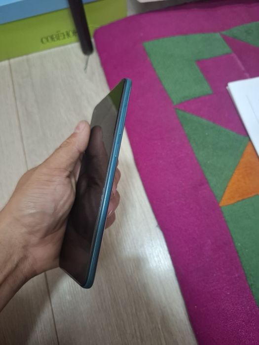 Продам Redmi note 9