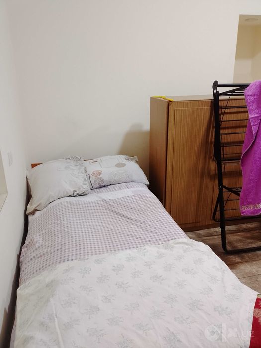 Есть комната на лабзаке возле парка Анхор