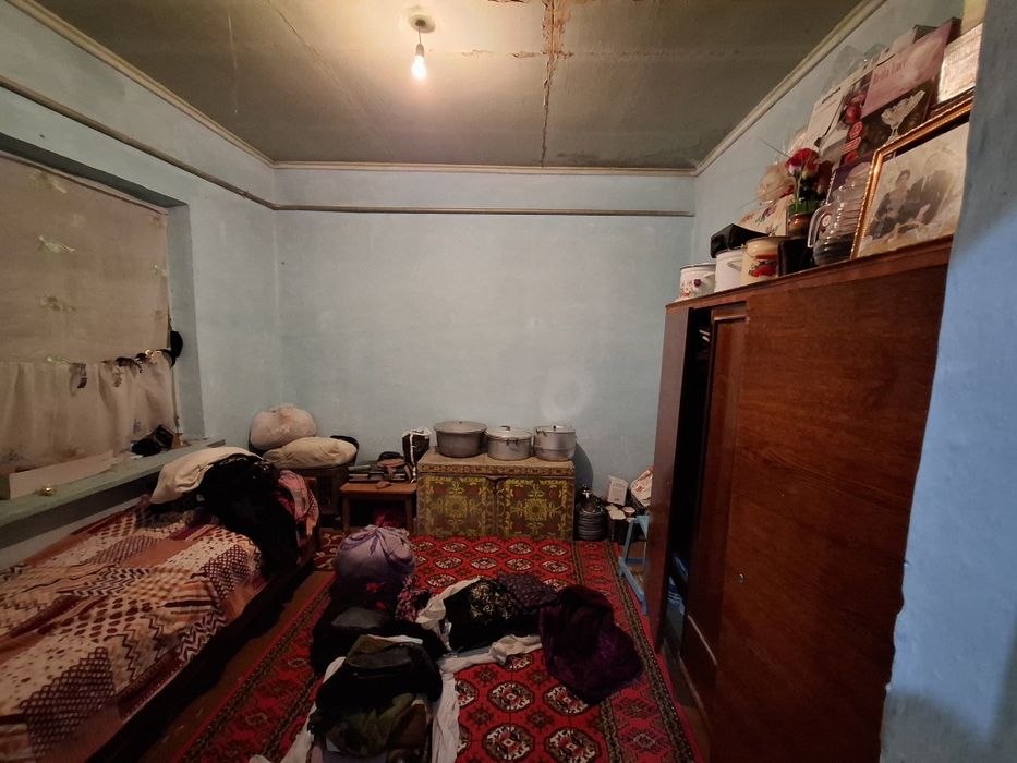 Bulung'ur shahar, Doʻstlik MFY da 8 soʻtixli xovli, 10 ta  xonasi bila