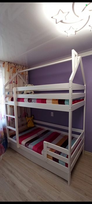 Продаю двухярусный кровать