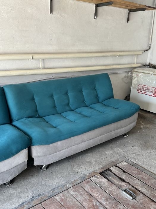 Продам 2 дивана, в отличном состояний