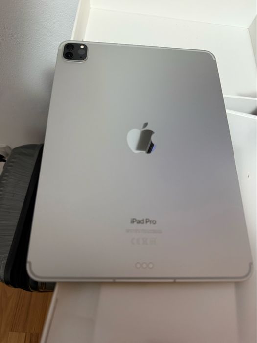iPad Pro 11”,M2,(4th Gen) Wifi +5G,2 TB,Noua