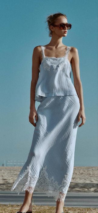Сатенена рокля Zara