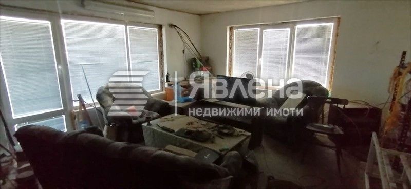 Продава се Етаж от къща в Чирпан - 200 кв.м за 563 €/кв.м - Снимка #8