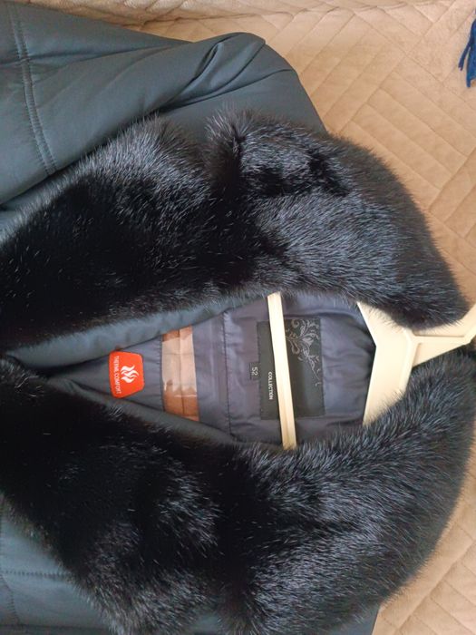 Продам куртку мужскую