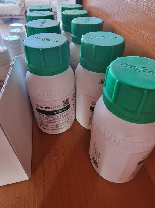 SCORE  flacon 250 ml