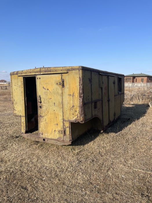 Продам металлический кунг будка