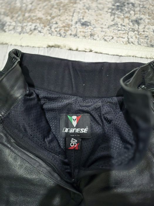 Pantaloni moto piele Dainese mărimea 46 (S-M)