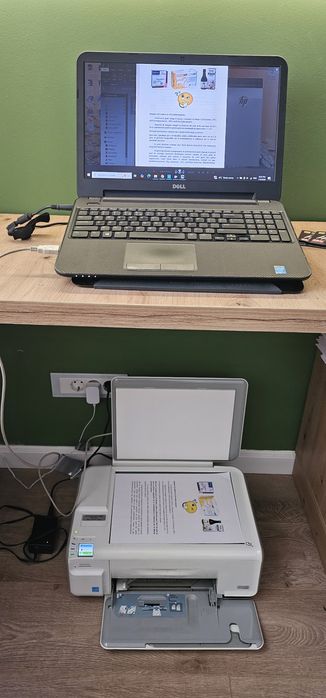 Laptop Dell Inspiron 3537 + Imprimanta HP Photosmart C4480