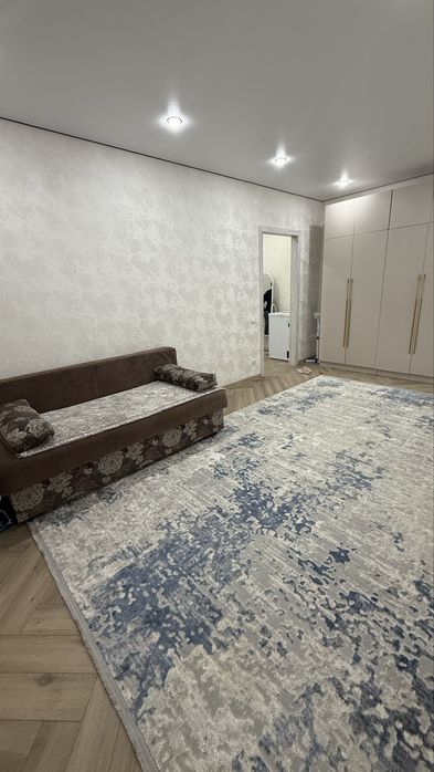 Сдаю квартиру помесячно